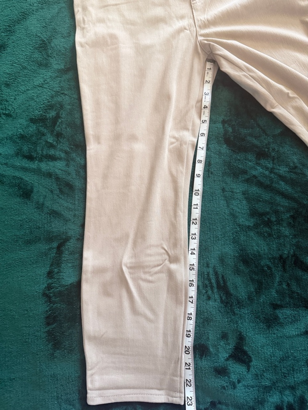 2 X Pairs Time and Tru Beige & White Cropped Pull-On Jeggings with Pockets. - Picture 9 of 9
